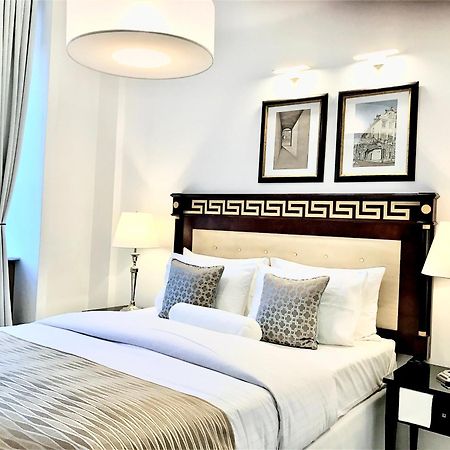 Mondrian Luxury Suites & Apartments Market Square IV Warszawa Exteriör bild
