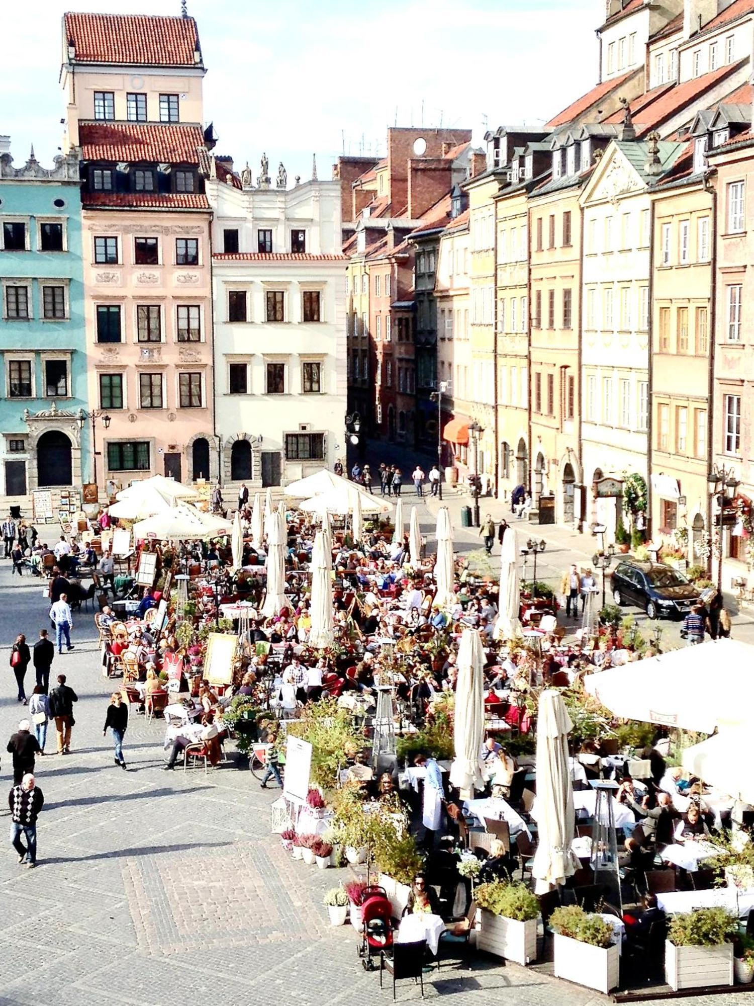 Mondrian Luxury Suites & Apartments Market Square IV Warszawa Rum bild
